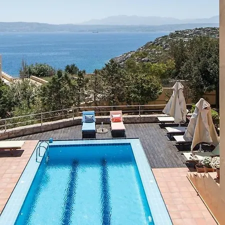 Villa Daphne By The Sea Chania (Crete)